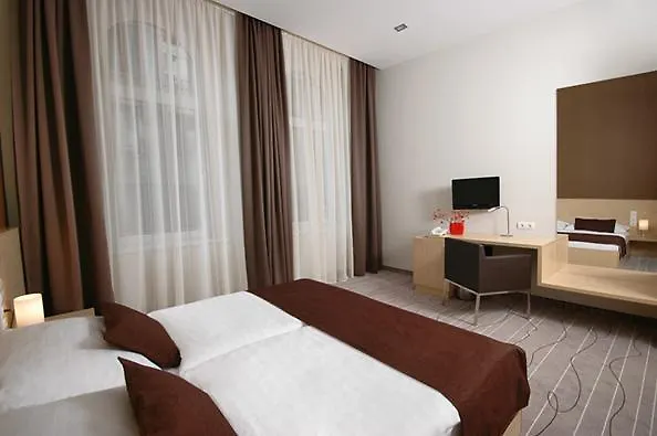 Promenade City Hotel Budapest