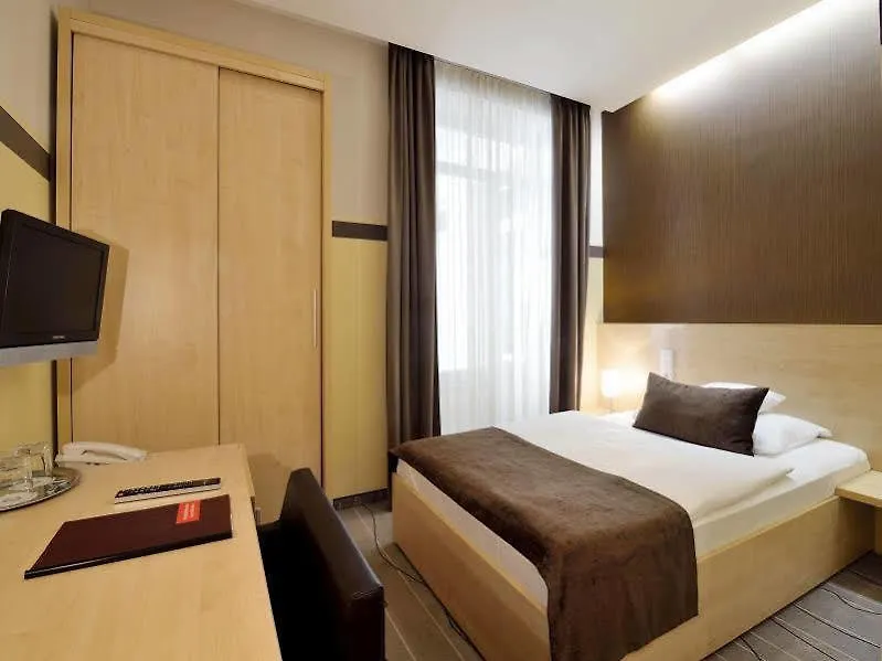Promenade City Hotel Budapest 3*,  Magyarország